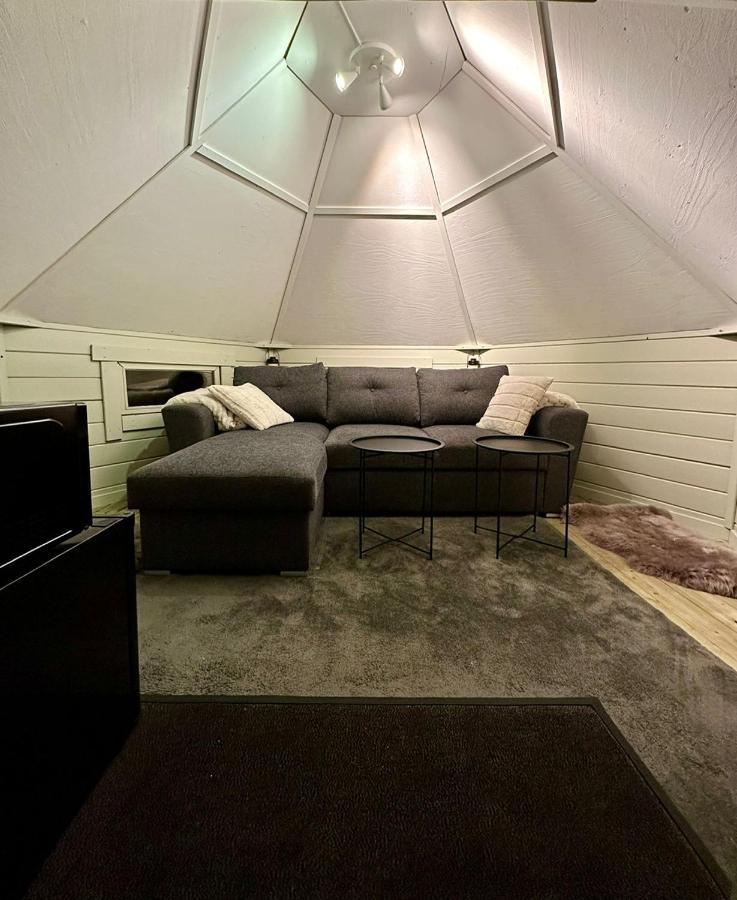 Camp Caroli Hobbit Hut Jukkasjärvi Exterior foto